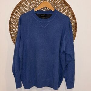 Pure 2-Ply cashmere blue crewneck sweater men’s size XLarge